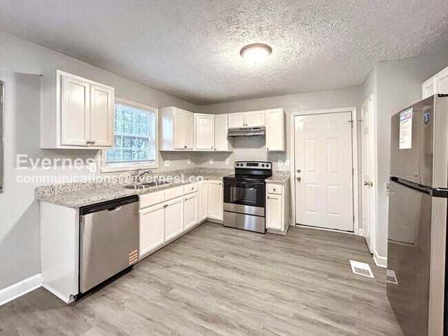 Photo - 1444 Rome Dr NW