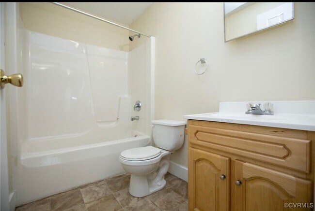 Photo - 407ES Unit A