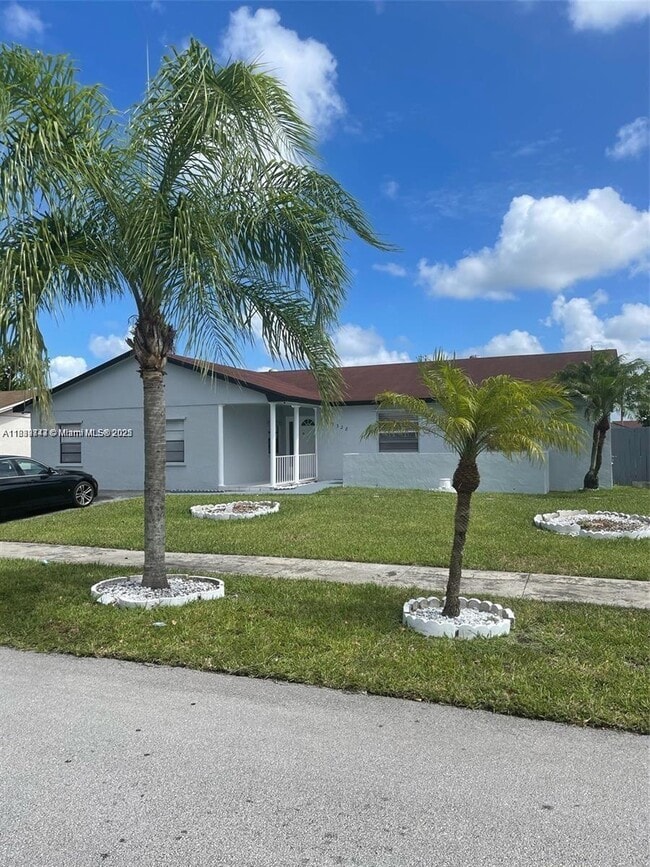 Photo - 12328 SW 259th St Casa