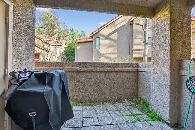 Photo - 2381 Archwood Ln Unit 184