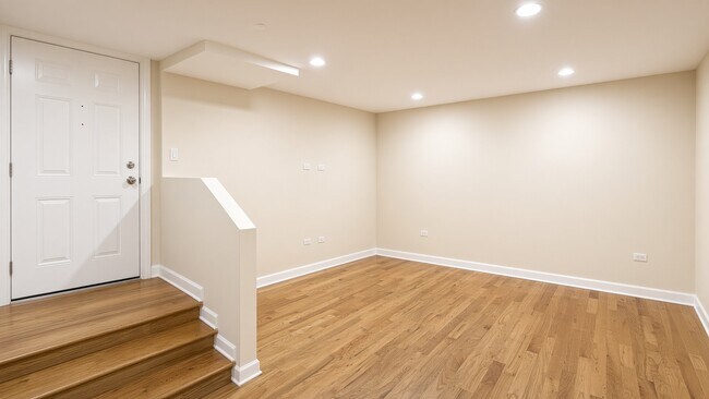 3354 W Wilson Ave Unit GN