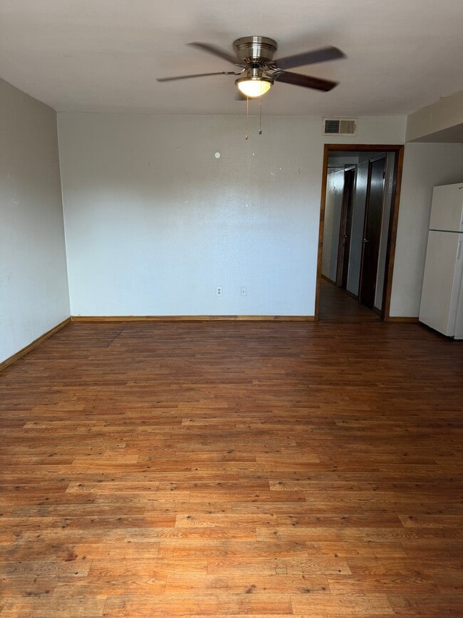 Photo - 750 Bonham St Unidad 55