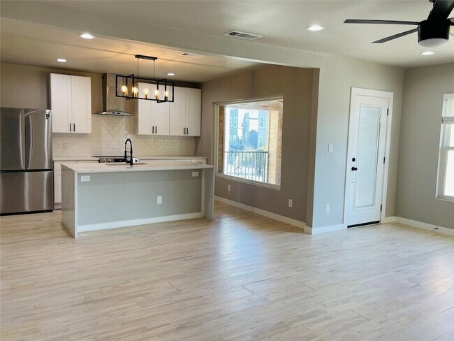 Photo - 4609 Virginia Ave Unidad 202