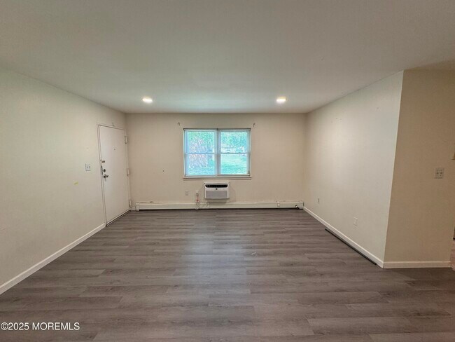 Photo - 289 Main St Unit 6E