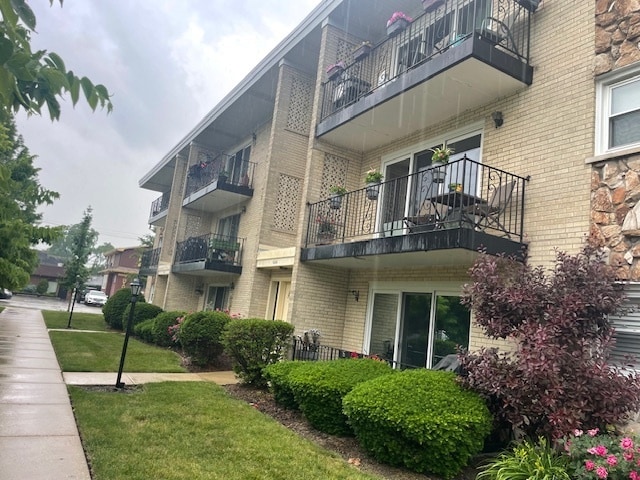 Photo - 6587 N Northwest Hwy Condo Unit 1A