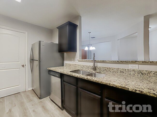 Photo - 7007 Capeshaw