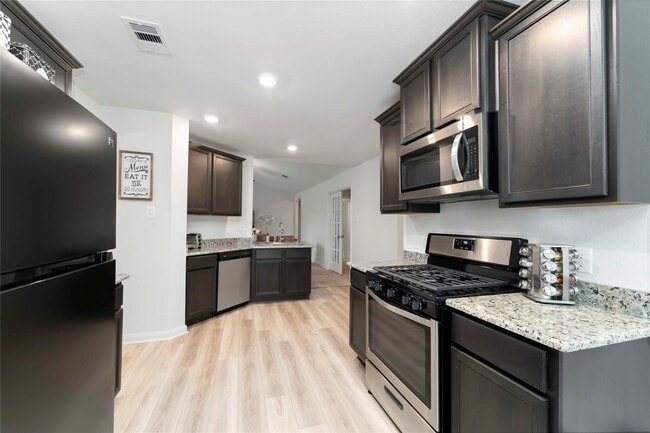 Building Photo - 408 Elaine Vly Dr Rental