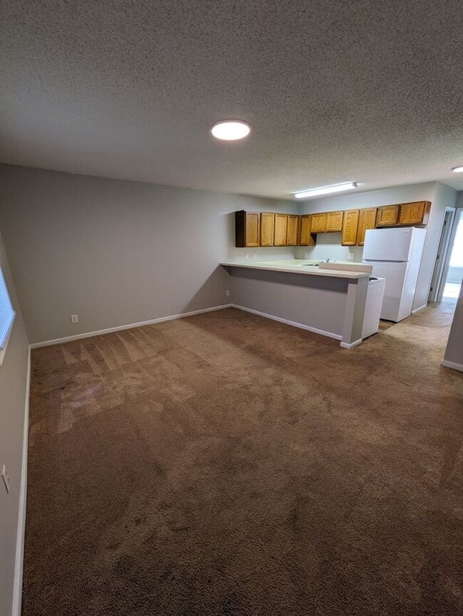 Photo - 1BD/1BA Apartment in The Elms Unit 7