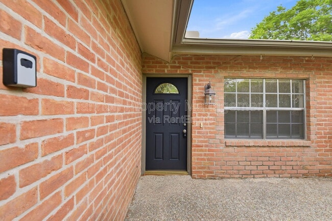 Photo - 4702 N Cashel Cir