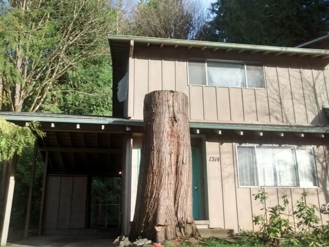 Building Photo - 1314 S 2nd St Unit 1