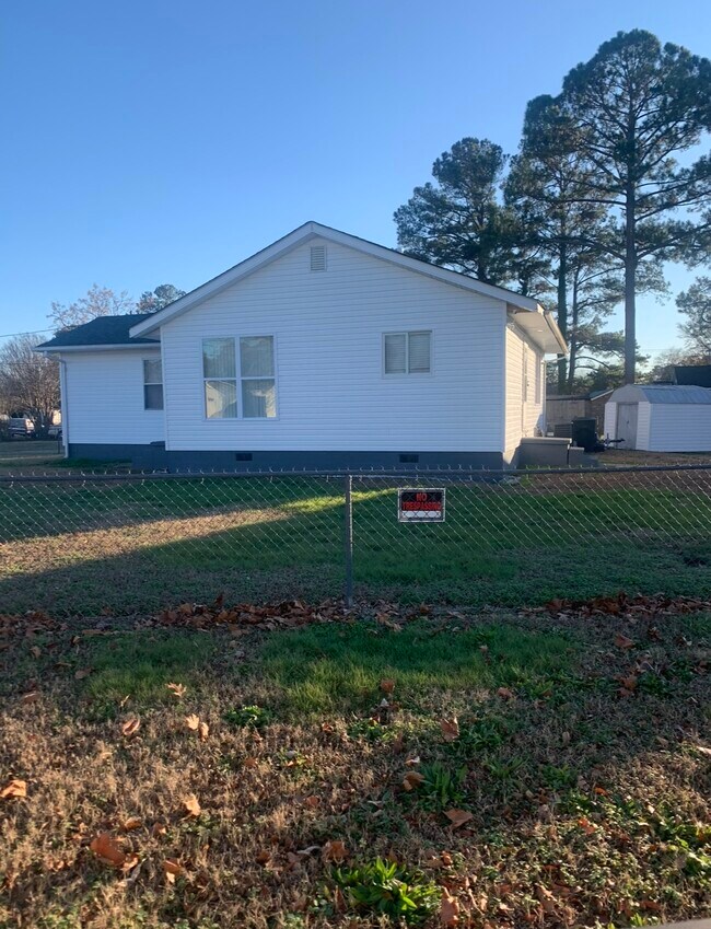 406 Tazewell St Rental House Rental in Portsmouth, VA