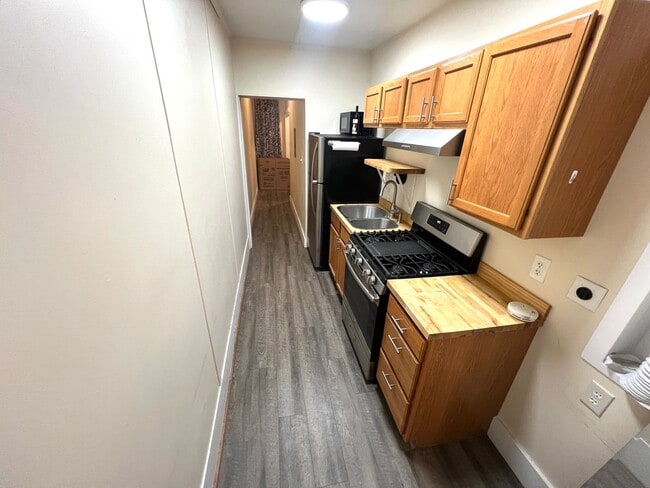 Photo - 318 Miller St Unidad 2