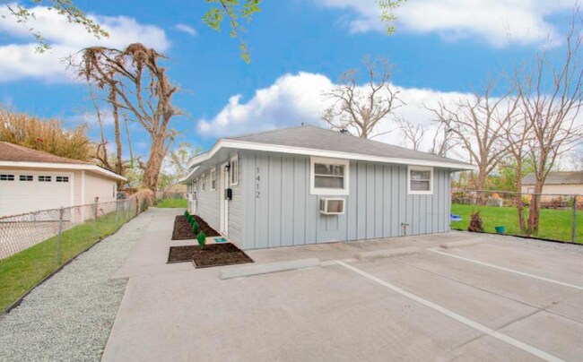 1412 E35th Street Unit B