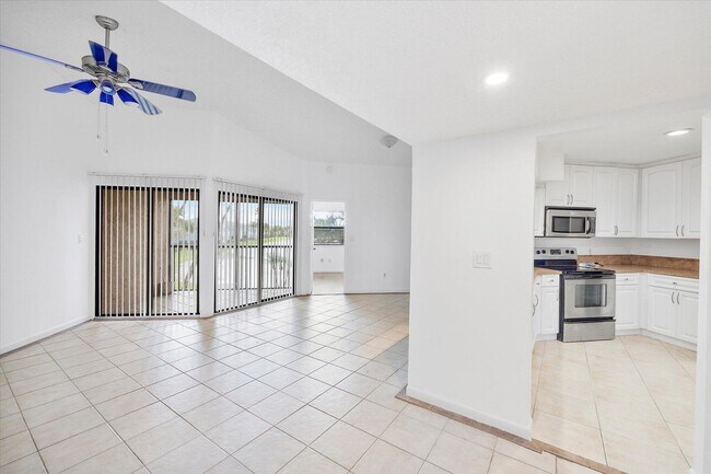 Photo - 1500 Jefferson Dr Unit 1500e