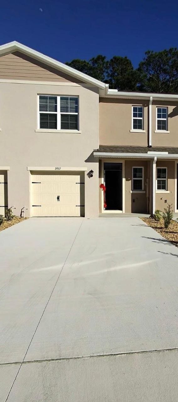 Photo - 2933 Canary Ave