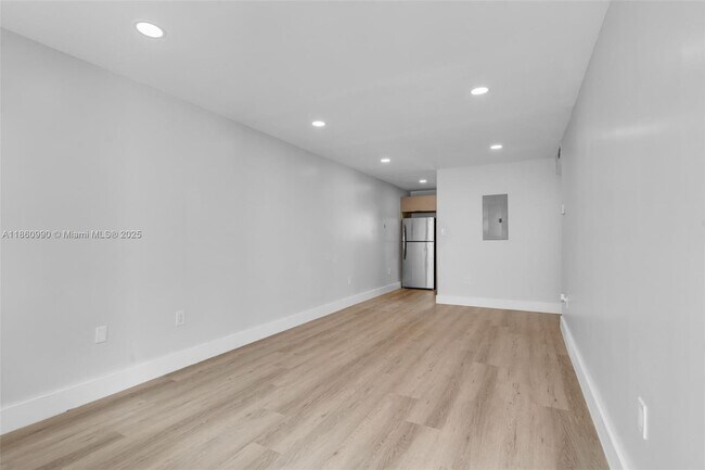 Photo - 560 NE 63rd St Unit 3