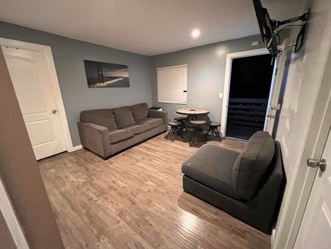 Photo - 1256 Tiegen Dr Unit 1258
