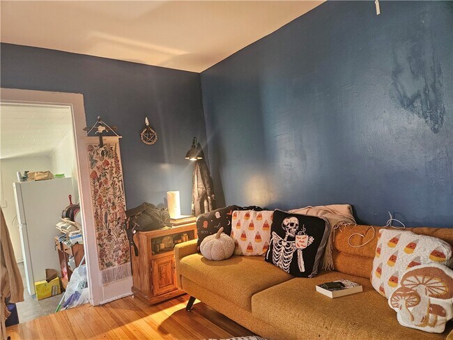 Photo - 607 N Cayuga St