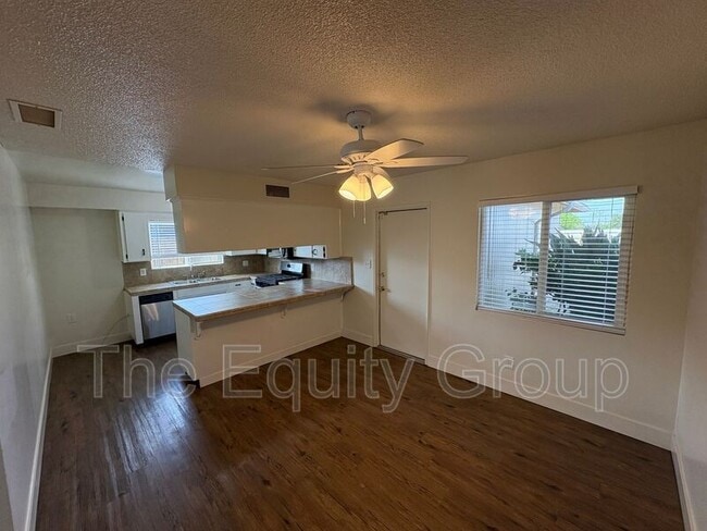 Photo - 1421 E Bardsley Ave