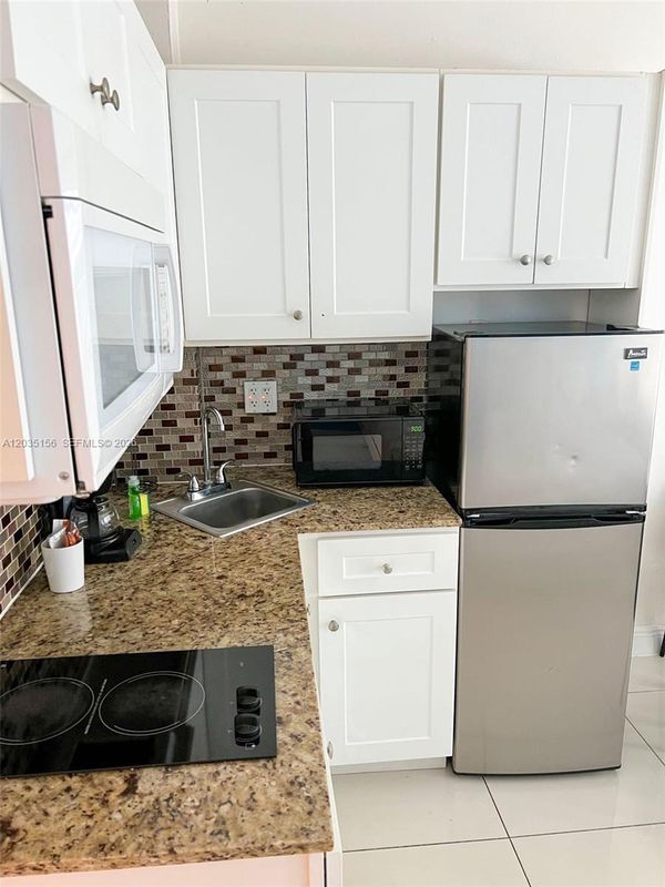Photo - 6345 Collins Ave Unit 830