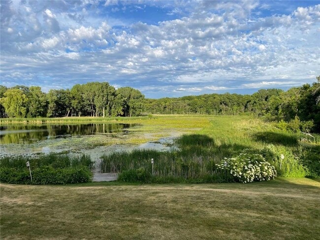 Photo - 3465 Deephaven Ave