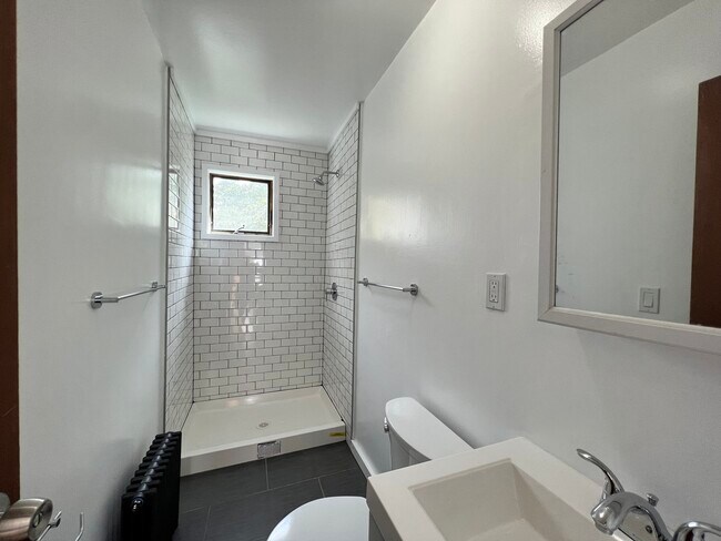 Photo - 69 Nash St Unit 2