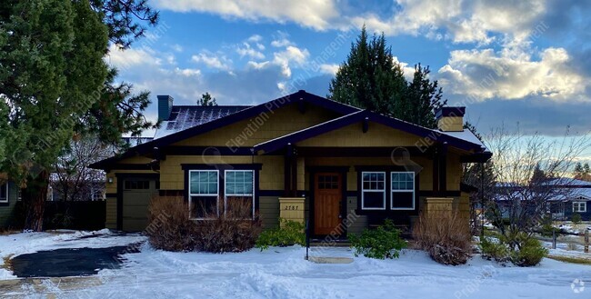 Building Photo - Charming 2 BR / 2 BA Craftsman Northwest C... Rental