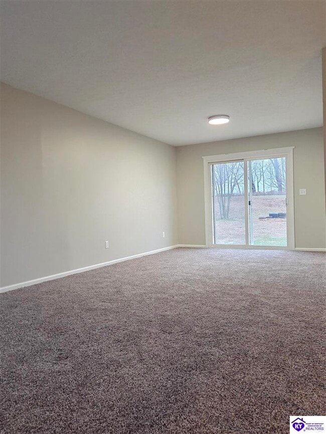 Photo - 526 Rose Creek Dr