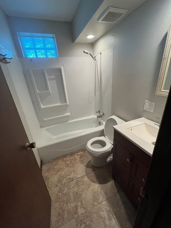 Photo - Two Bedroom 1 Bathroom Condo