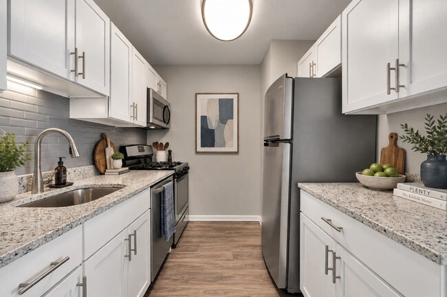 Windsor Lakes Apartment Homes