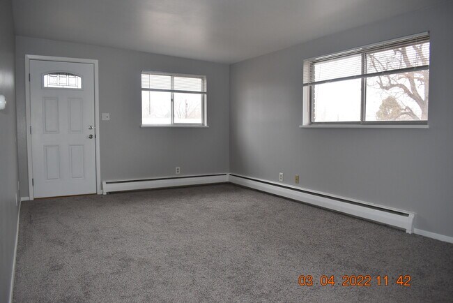 Photo - 5394 S Lakeview St