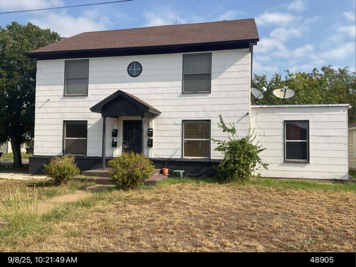 Photo - 1726 N 3rd St Unidad 1726 n 3 #A