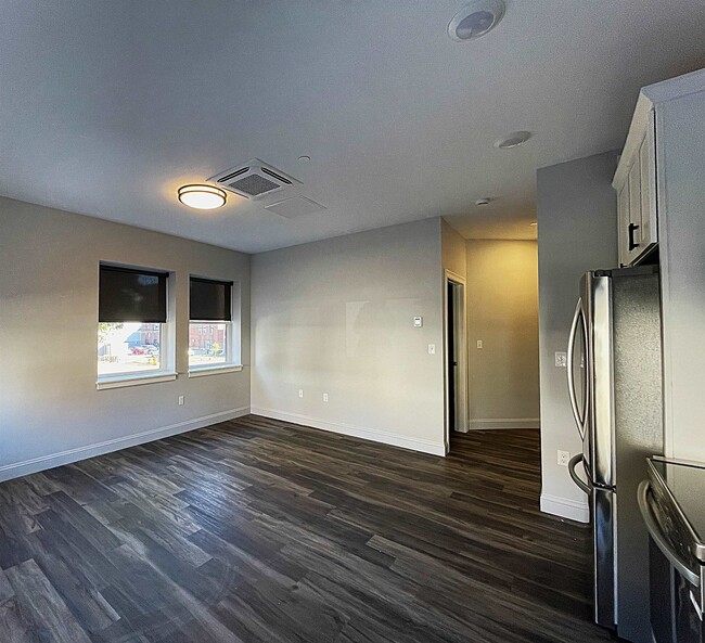 Photo - 25 Lowell St Unit 202