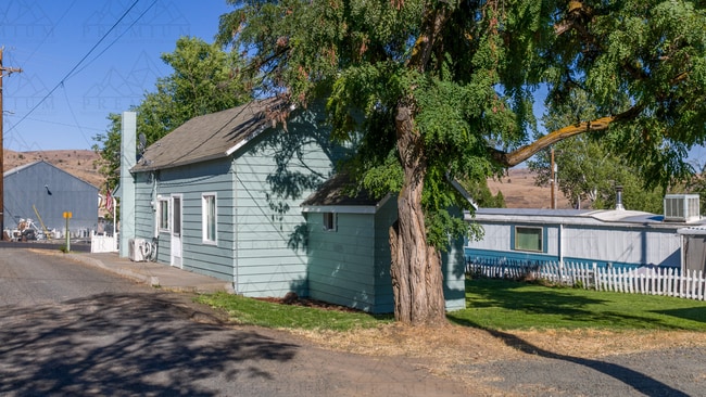 Photo - Updated 2 Bedroom 1 Bath Home