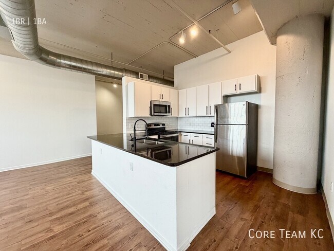 320 W 7th St Unit 507