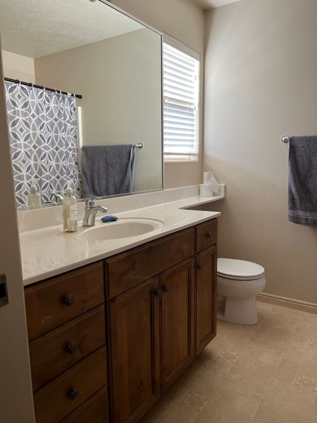 Photo - Great 3 bedroom 2 bath home in St George!