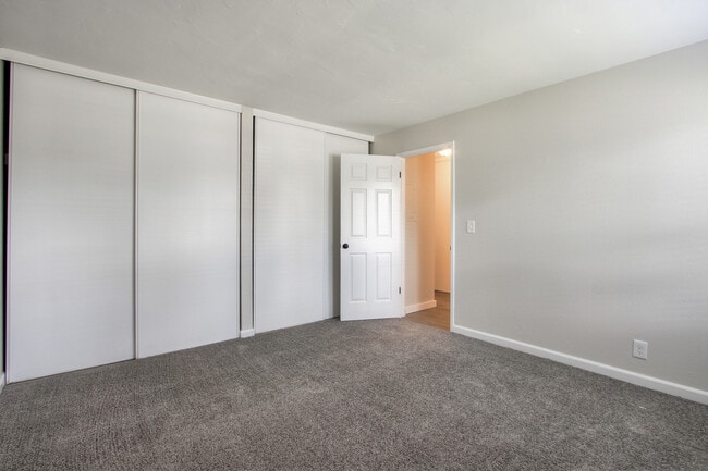 Photo - Four Twenty Union Apartments