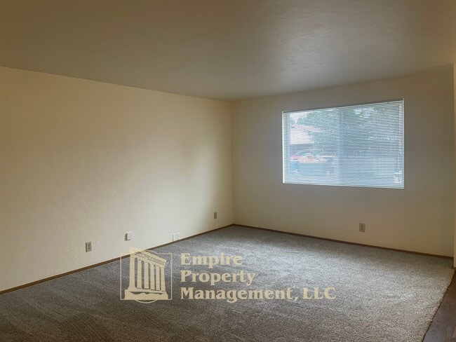 Photo - 3806 Dove Ln