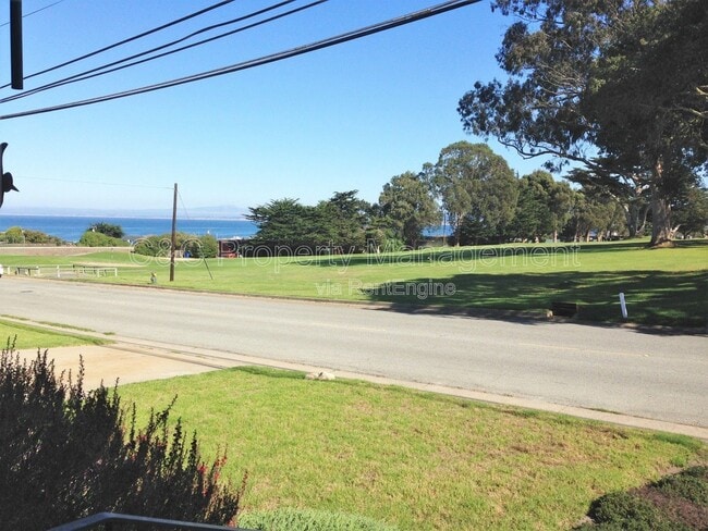 Photo - 170 Del Monte Blvd