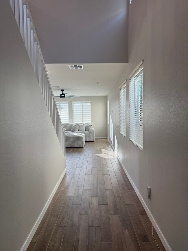 Photo - 18085 W Lupine Ave