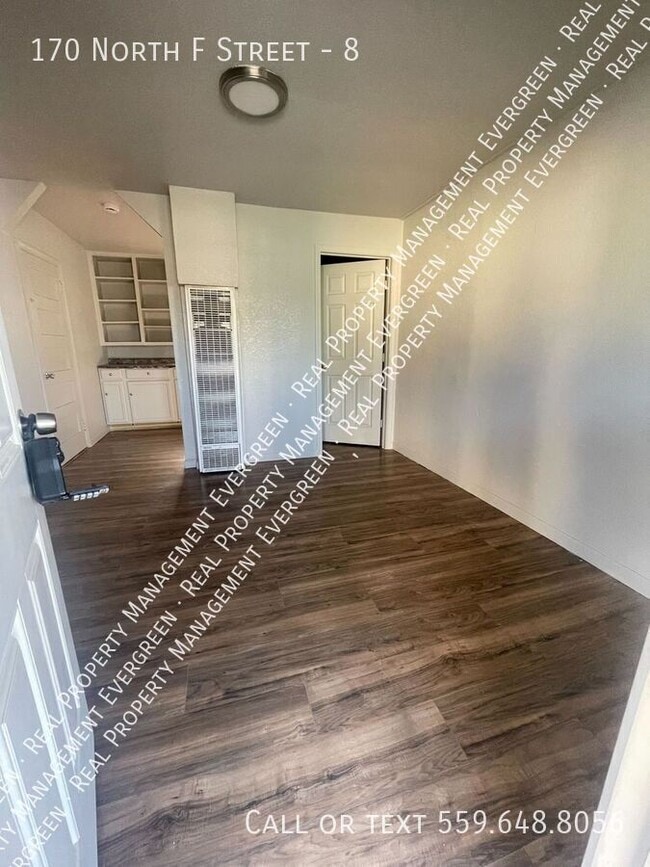 Building Photo - 170 N F St Unit 8