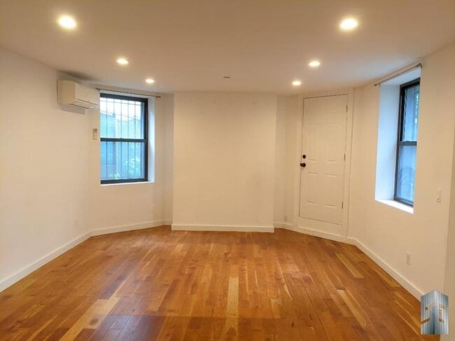 Building Photo - 1 bedroom in BROOKLYN NY 11216 Unit 1R