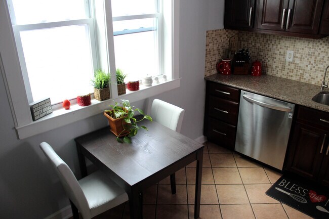 Photo - 391 Semel Ave Unit 2