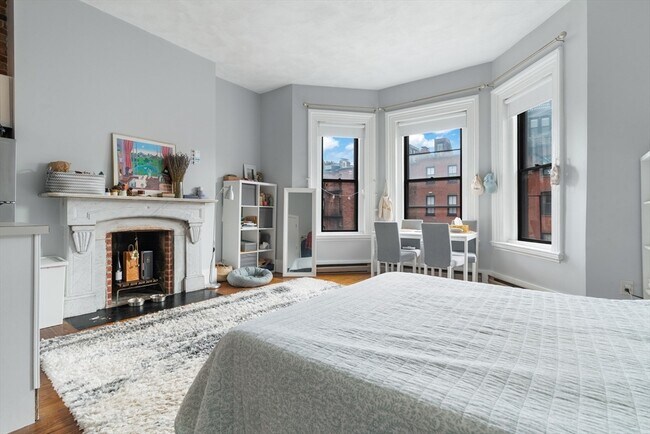 Photo - 389 Beacon St Unidad 8