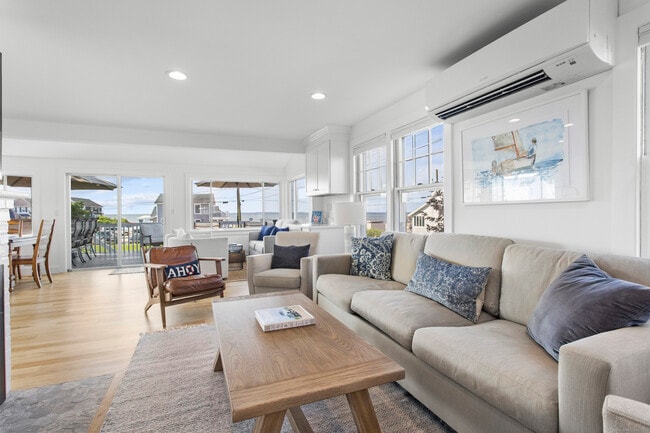 Photo - 15 Cottage Rd