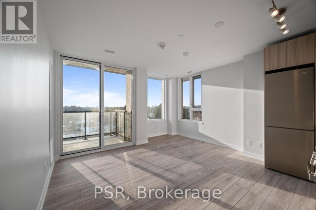 Photo - 3100 Keele St Unité 435