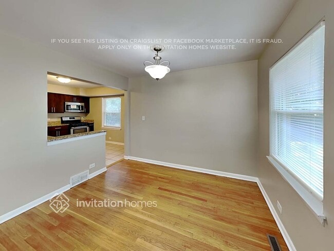 Photo - 7621 W Madison St