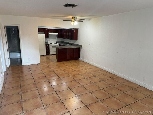 1471 NW 22nd St Unit A