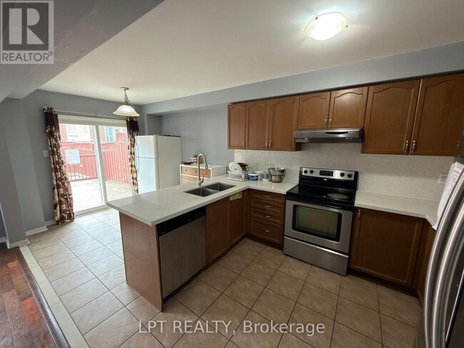 Photo - 112 Bushmill Cir