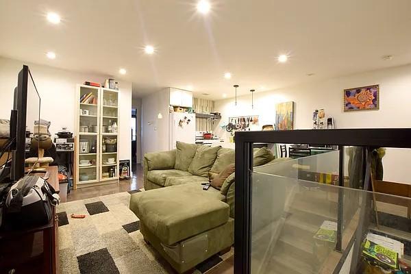 Building Photo - 3 bedroom in BROOKLYN NY 11221 Unit 1 Rental